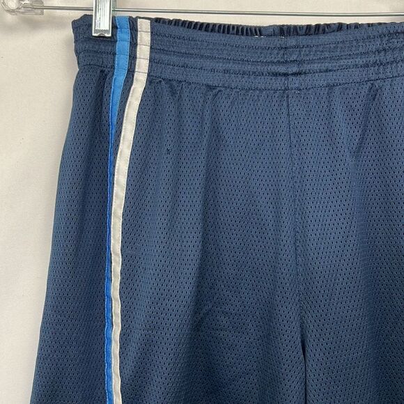 Nike Men’s Blue and White Reversible Basketball Shorts size large EUC - Picture 3 of 13